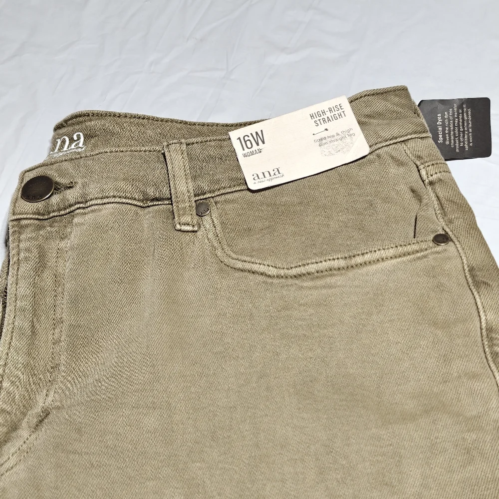 A.N.A. Women’s High-Rise Slim Staight Pants Size 16W Dusky Green Jeans.NWT